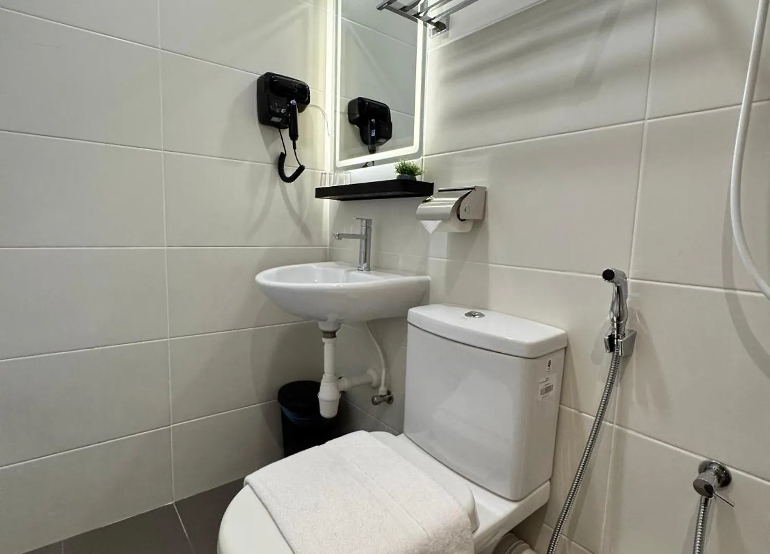 Maca Hotel By Sky Hive George Town