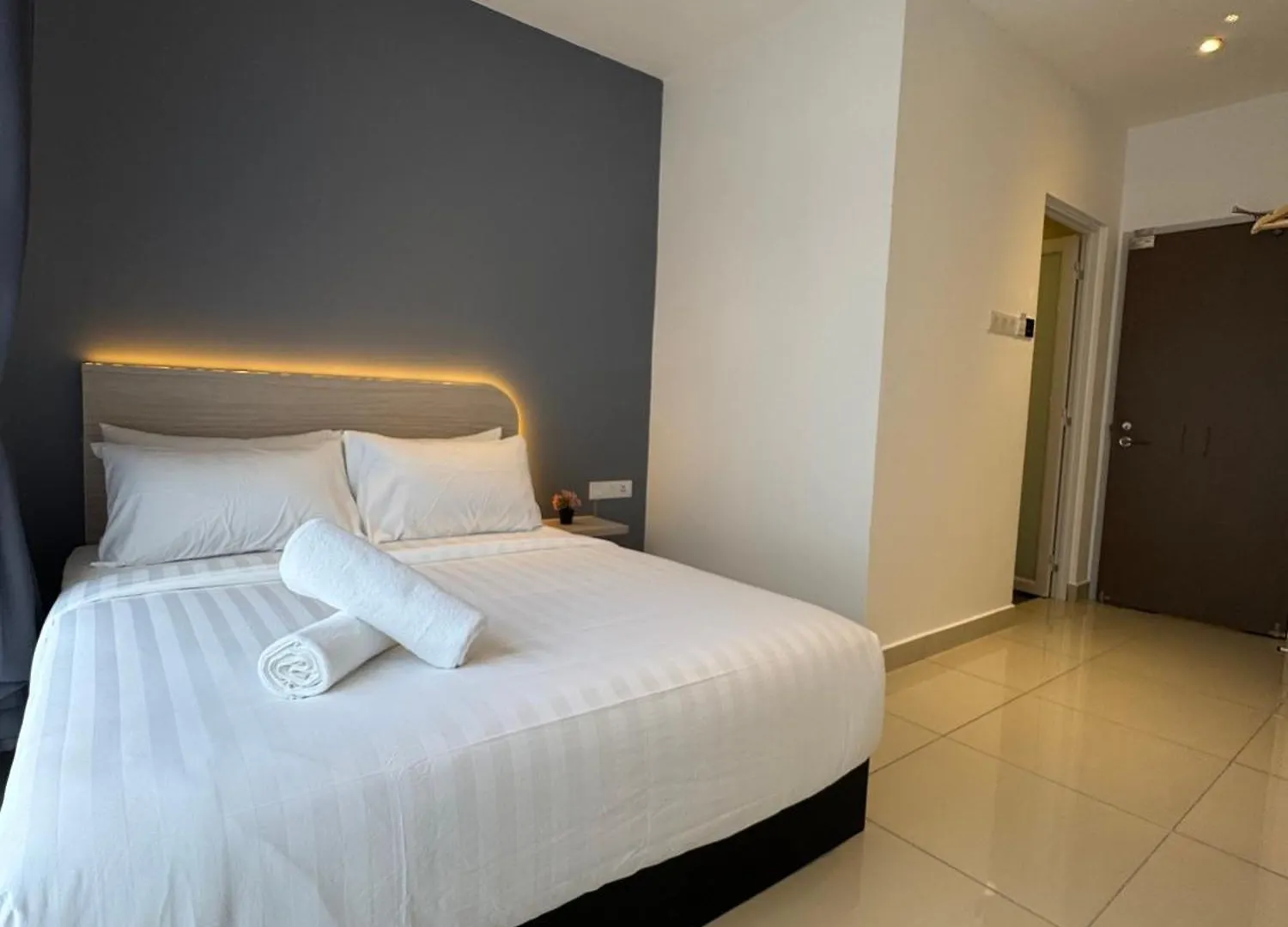 Maca Hotel By Sky Hive George Town 0*,  Malaysia
