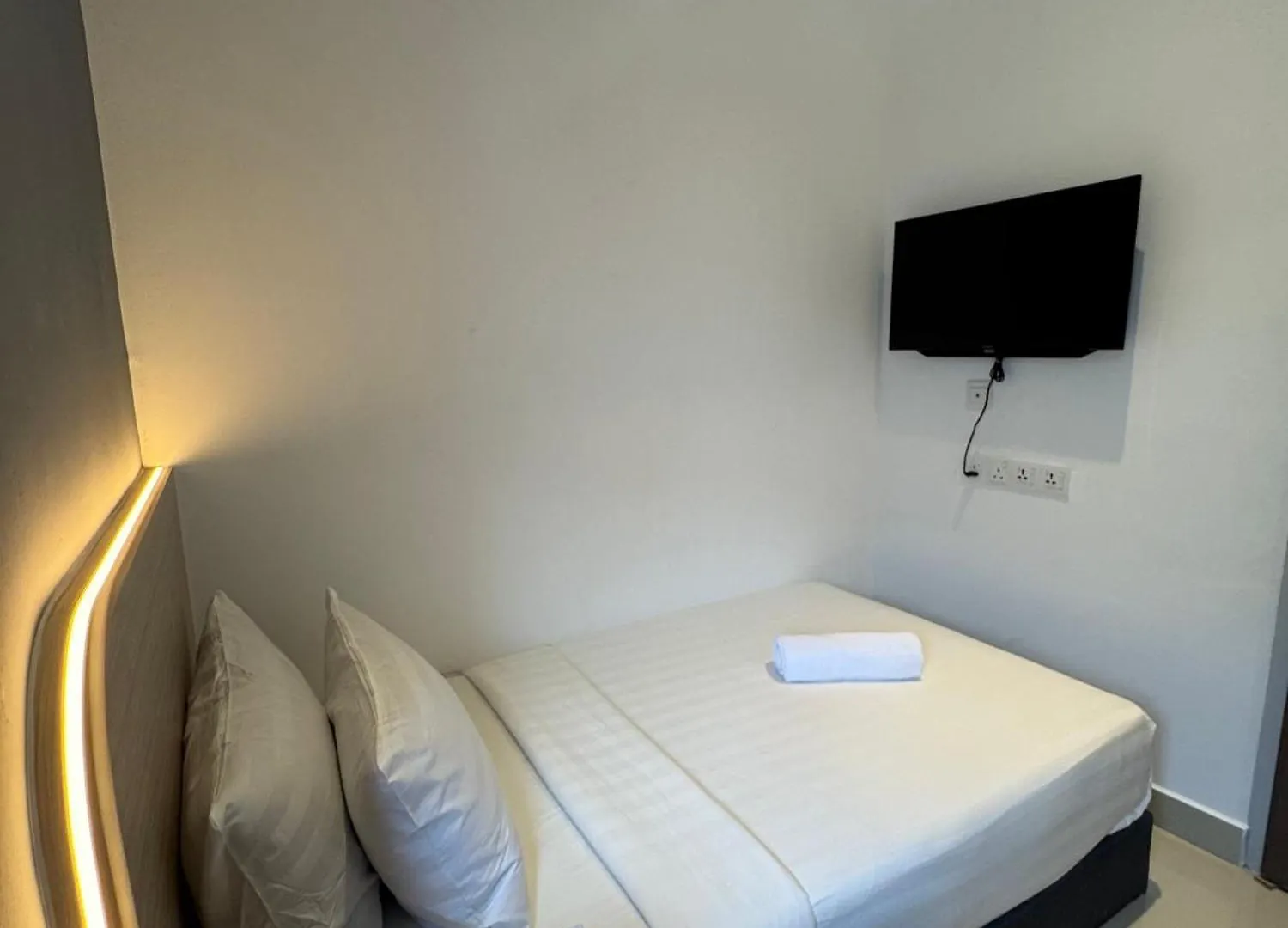 Maca Hotel By Sky Hive George Town