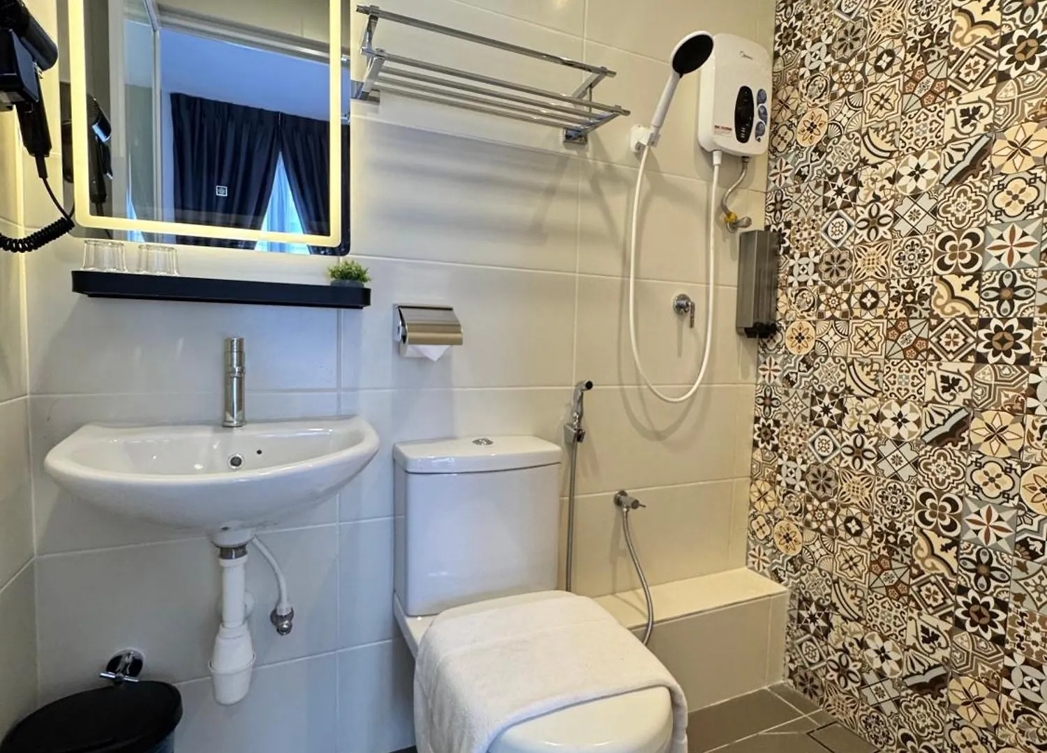 Maca Hotel By Sky Hive جورج تاون